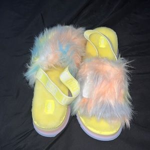 Ugg disco slide (NWOT)